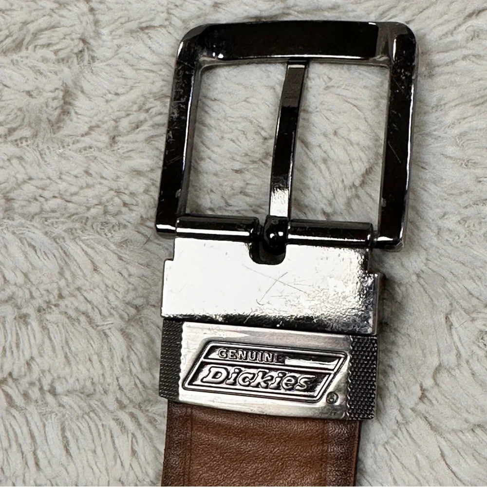Men's Dickies Black Leather Belt with Silver Buckle, 1.5